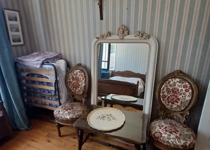 Chez Virginie - Chambre Du Bourg